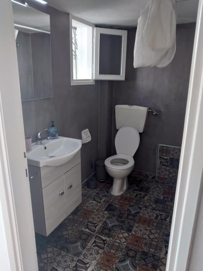 Merida Apartments Mola Kalyva Eksteriør billede